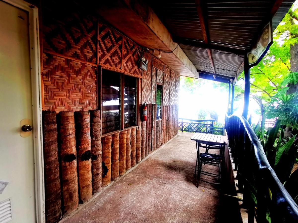 Stay N Save B&B Oslob Exterior photo
